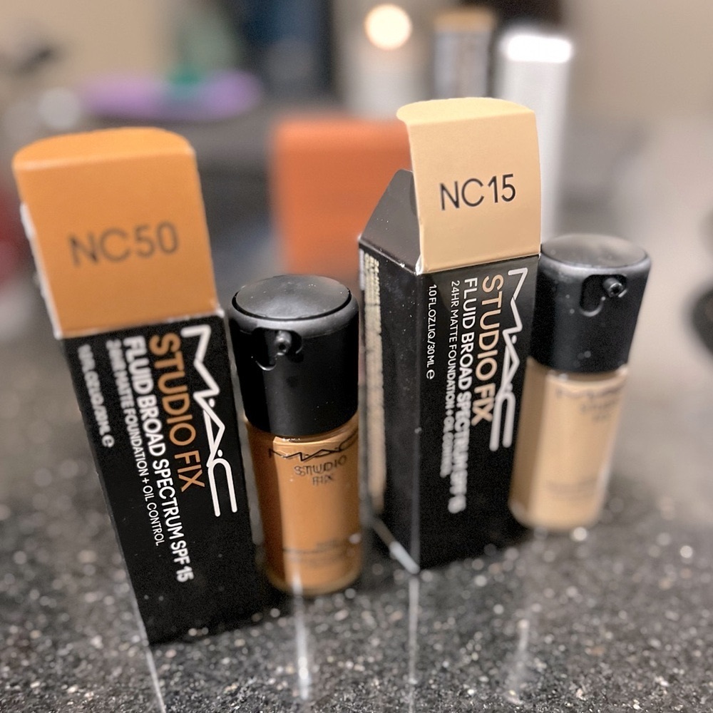 NEW MAC Studio Fix Foundation / NC15 sold